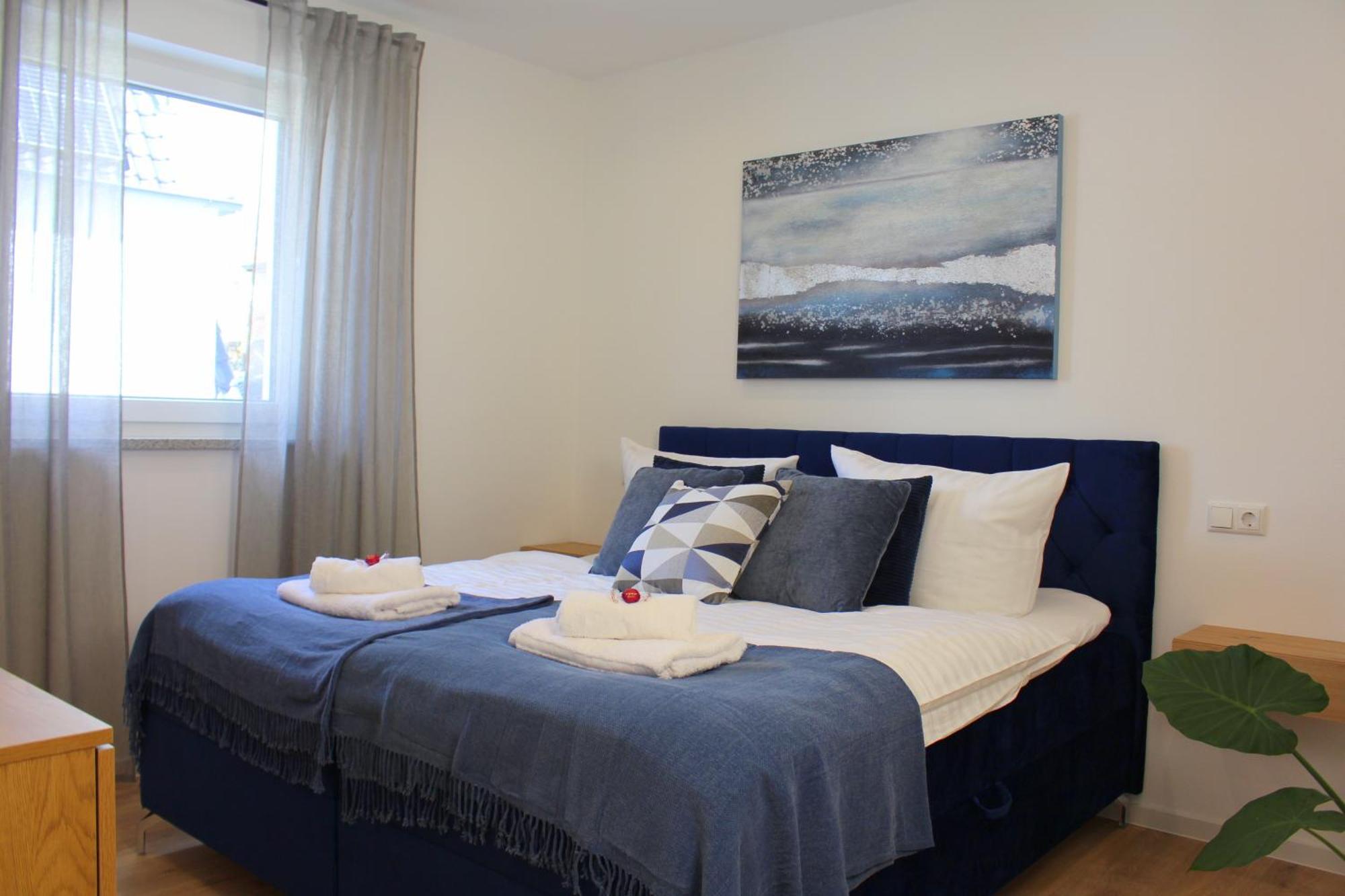 Apartment Mit Voll Ausgestatetter Kueche, Badewanne, Balkon, Parkplatz Vor Dem Haus, Ruhig Gelegen, Ada4 Kulmbach Dış mekan fotoğraf