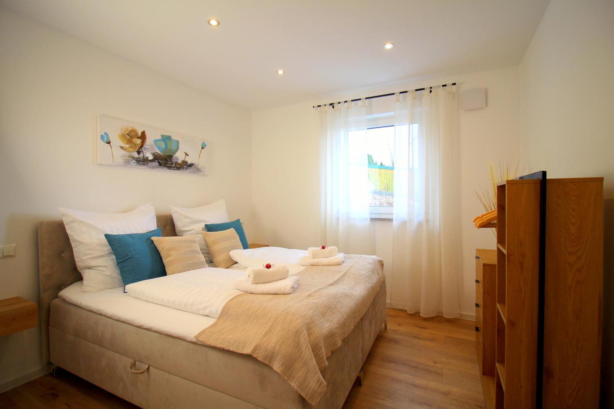 Apartment Mit Voll Ausgestatetter Kueche, Badewanne, Balkon, Parkplatz Vor Dem Haus, Ruhig Gelegen, Ada4 Kulmbach Dış mekan fotoğraf