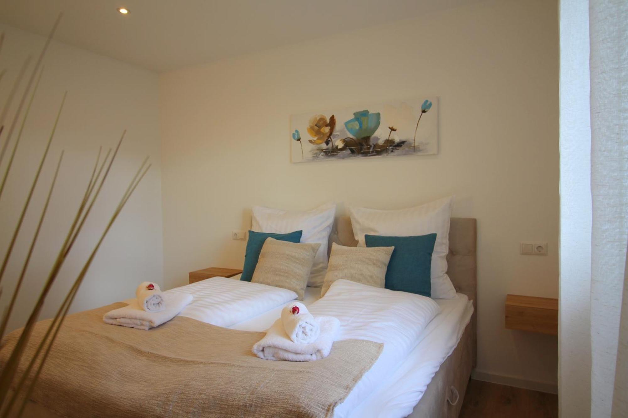 Apartment Mit Voll Ausgestatetter Kueche, Badewanne, Balkon, Parkplatz Vor Dem Haus, Ruhig Gelegen, Ada4 Kulmbach Dış mekan fotoğraf