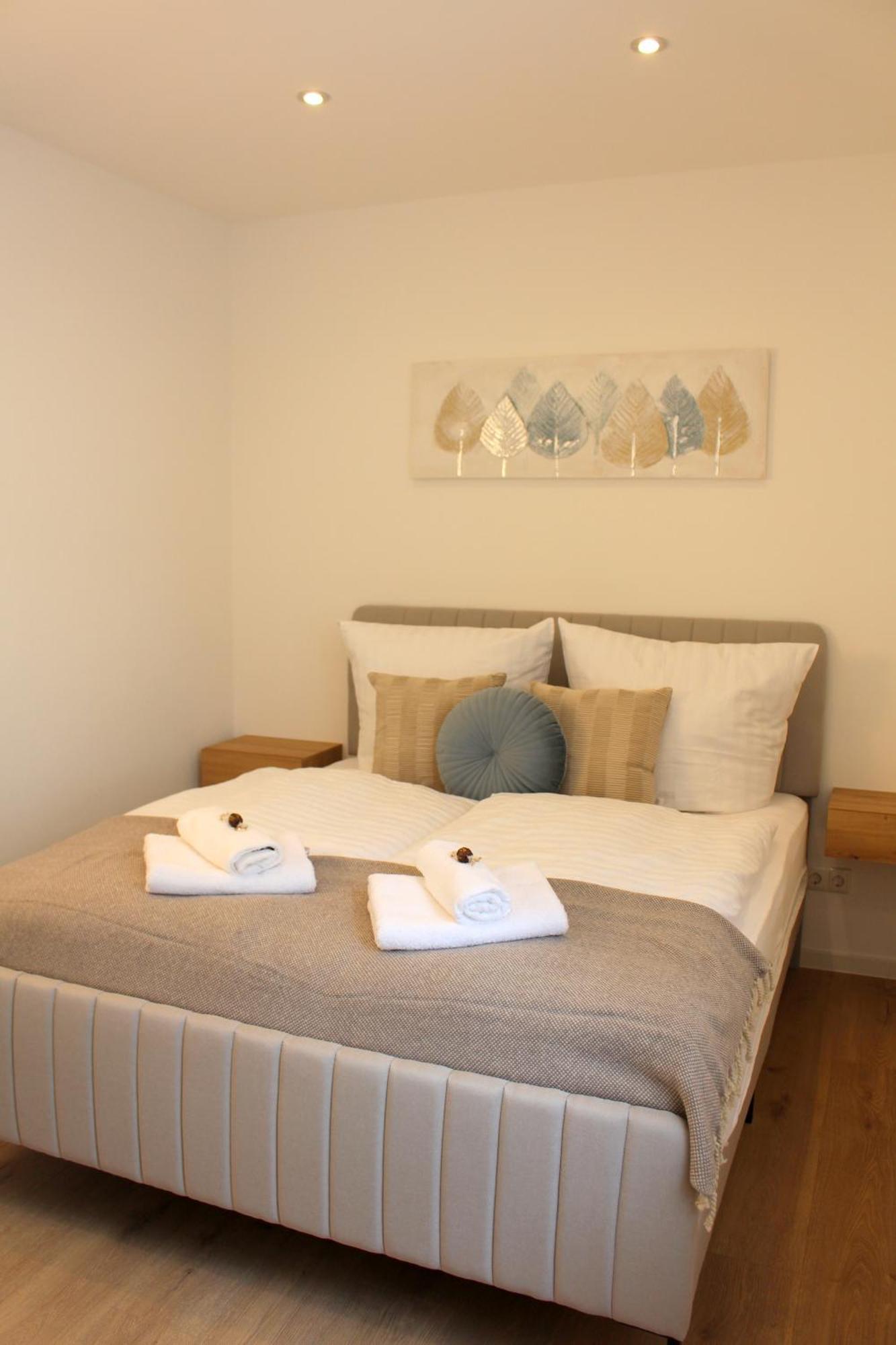 Apartment Mit Voll Ausgestatetter Kueche, Badewanne, Balkon, Parkplatz Vor Dem Haus, Ruhig Gelegen, Ada4 Kulmbach Dış mekan fotoğraf